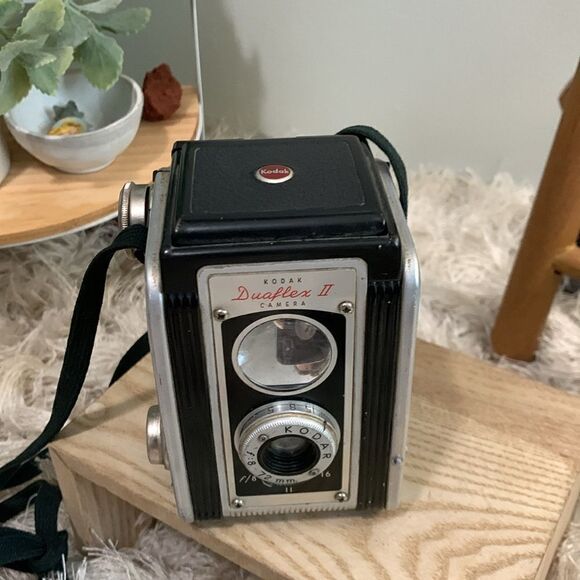 Vintage Eastman Kodak Duaflex II Camera Not Original Strap - Picture 13 of 16